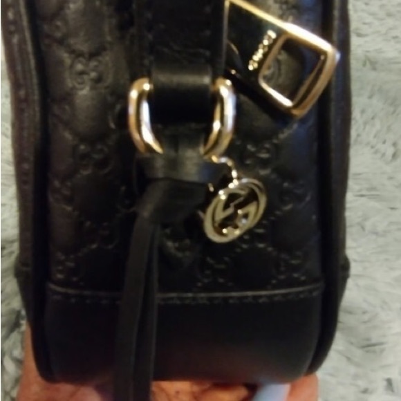 Gucci women’s bag - Picture 2 of 4